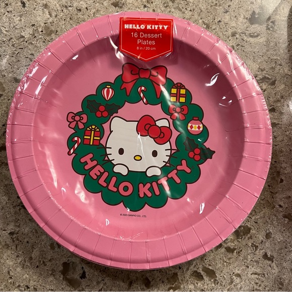 Hello Kitty Holiday Christmas Plates and Cups - Picture 2 of 3